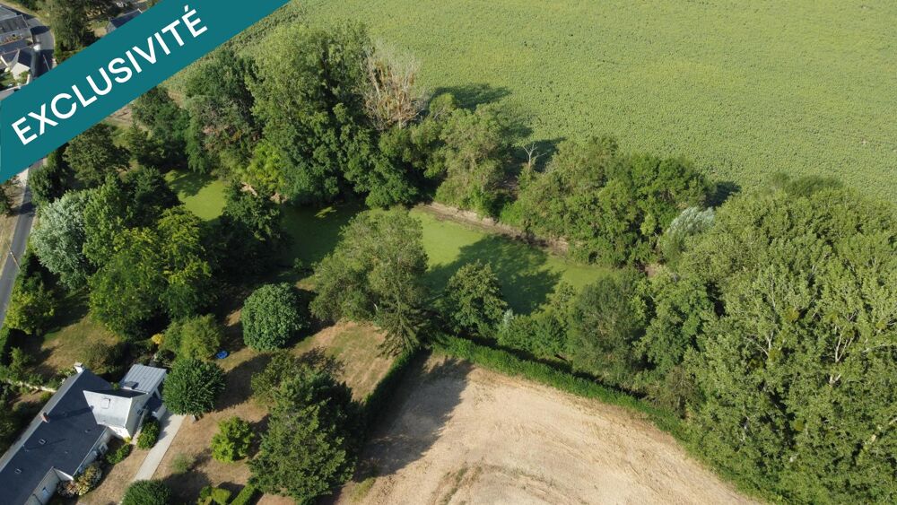 « Exceptionnelle demeure en pierre au coeur dun écrin de verdure, où charme, authenticité et intimité se conjuguent dans un cadr