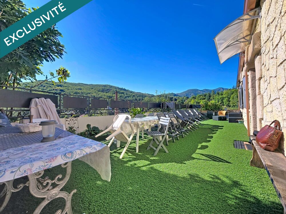 À vendre  Propriété de charme avec piscine, vue dégagée et terrain  Graissessac (34260) Maison 10 pièces  230 m² habitables 