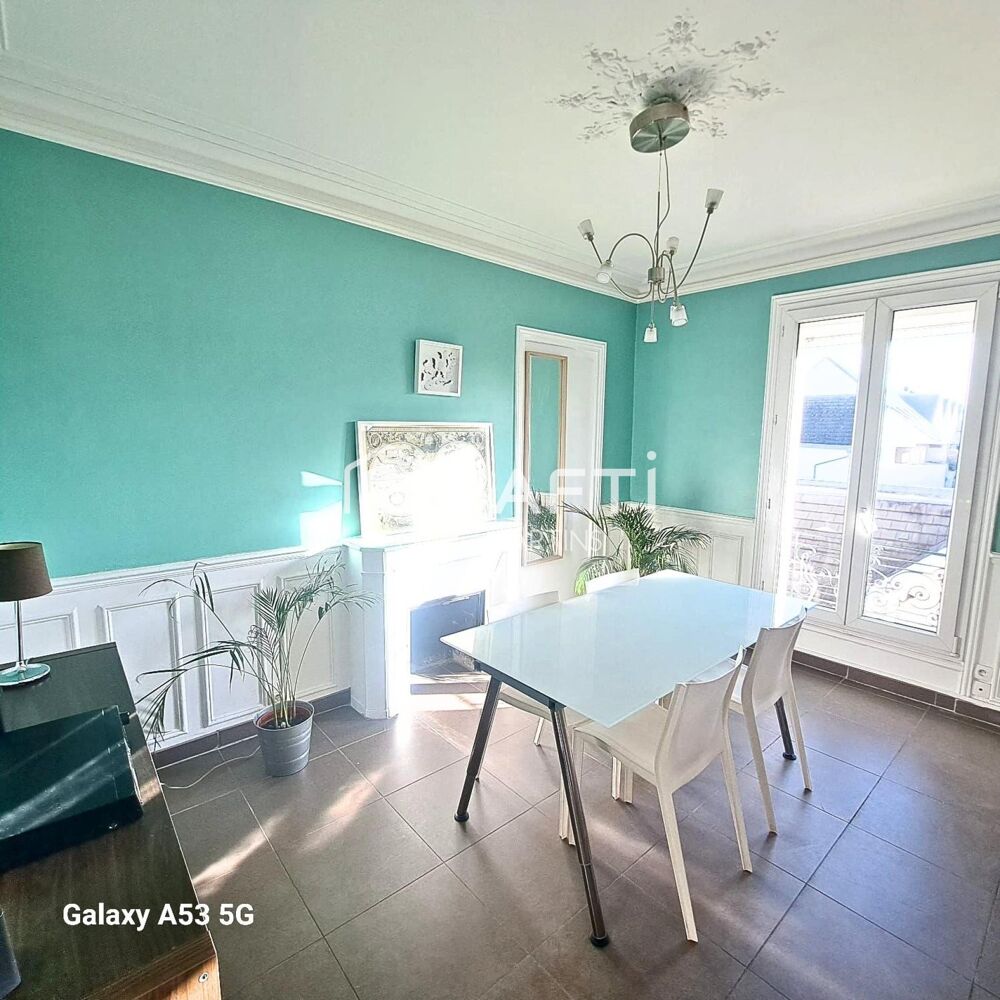 **RARE  LE CHARME DE LANCIEN AU COEUR DE NANTERRE  DUPLEX DERNIER ÉTAGE**
