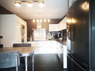  Maison  vendre 7 pices 224 m