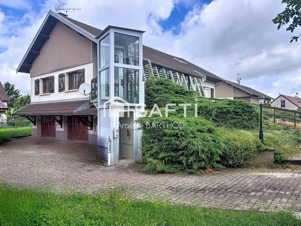 Maison familiale 143m2 + 4 garages à Avanne
