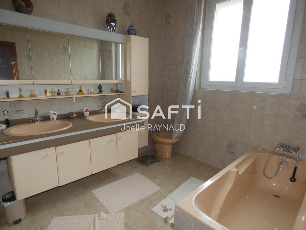 Vente Maison Maison de type 5 mitoyenne 135 m² environ. Blaye-les-mines