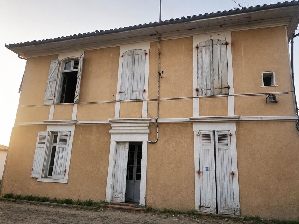 Maison 10 pièces 310 m² · à Cugnaux · 310 m² · 310 000 €