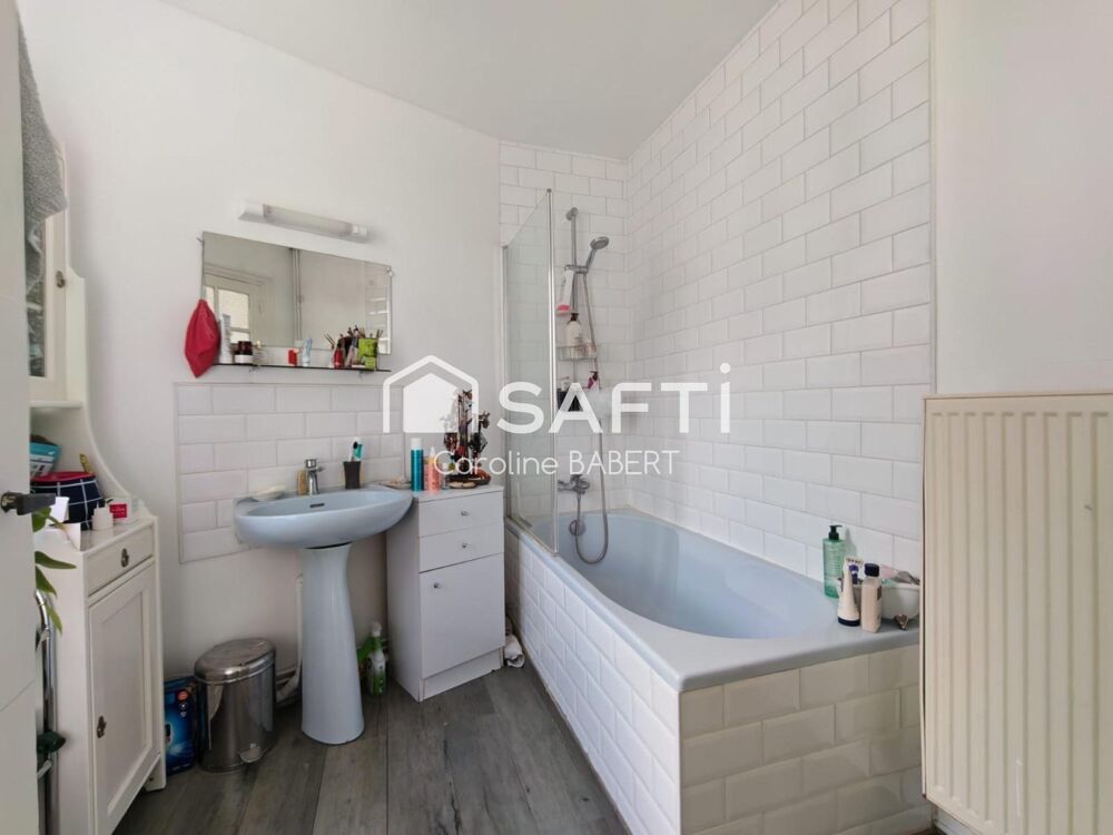 Vente Appartement T2 – Dernier étage – Vue dégagée – Wazemmes Lille
