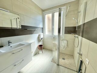  Appartement � vendre 3 pi�ces 111 m�