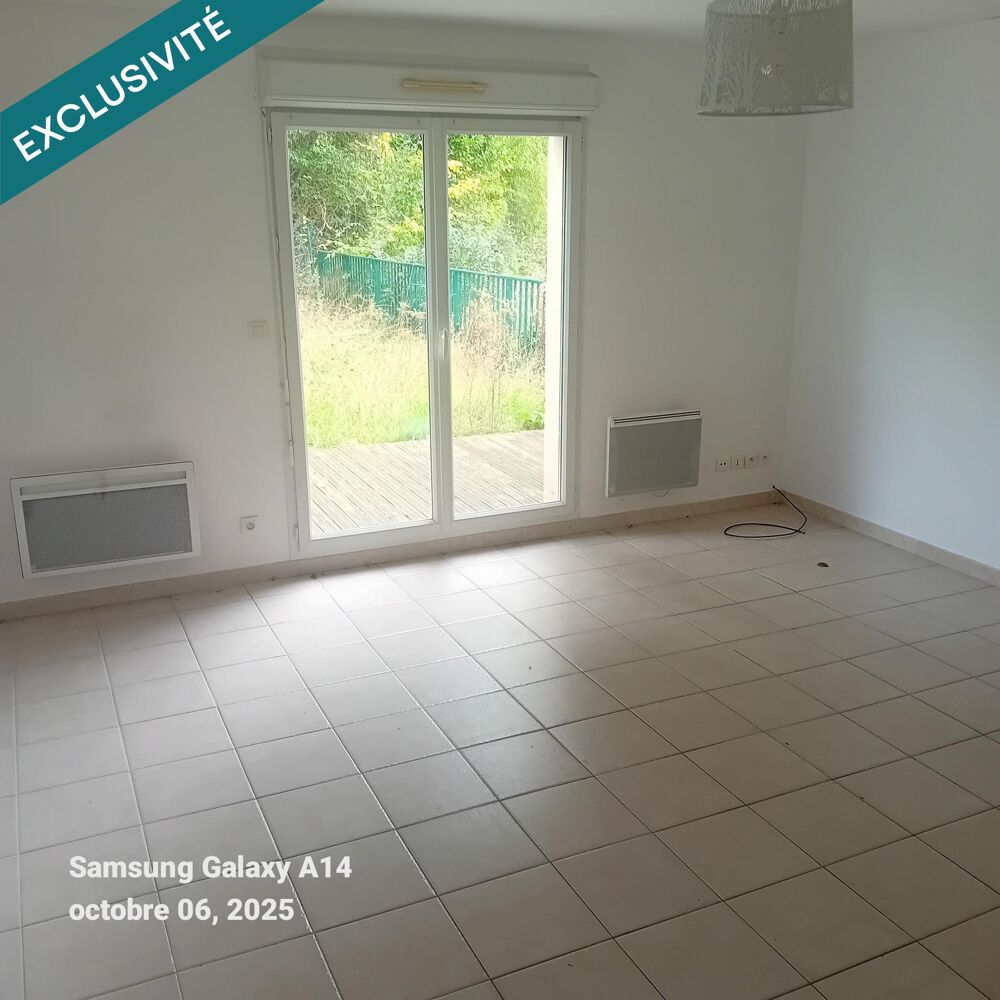 Charmante Maison située sur les hauteurs de Trouville sur mer,composée de 3 Pieces et deux Chambres un terrain clos. fermé