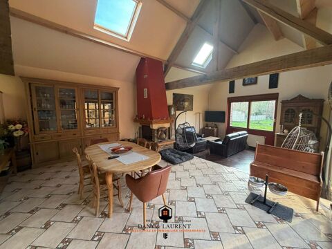   D�couvrez cette charmante demeure tr�s spacieuse Maison - 8 pi�ce(s) - 181 m�