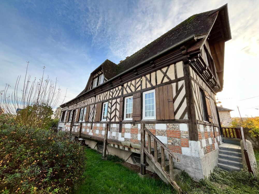 Centre de Brionne : Volumes, Charme & Potentiel !