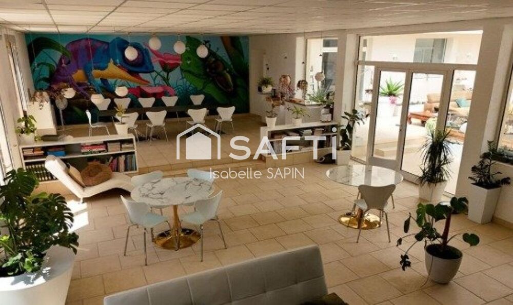 � vendre  Maison Neuville-de-Poitou (86170)