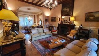 Maison à vendre 10 pièces 270 m²