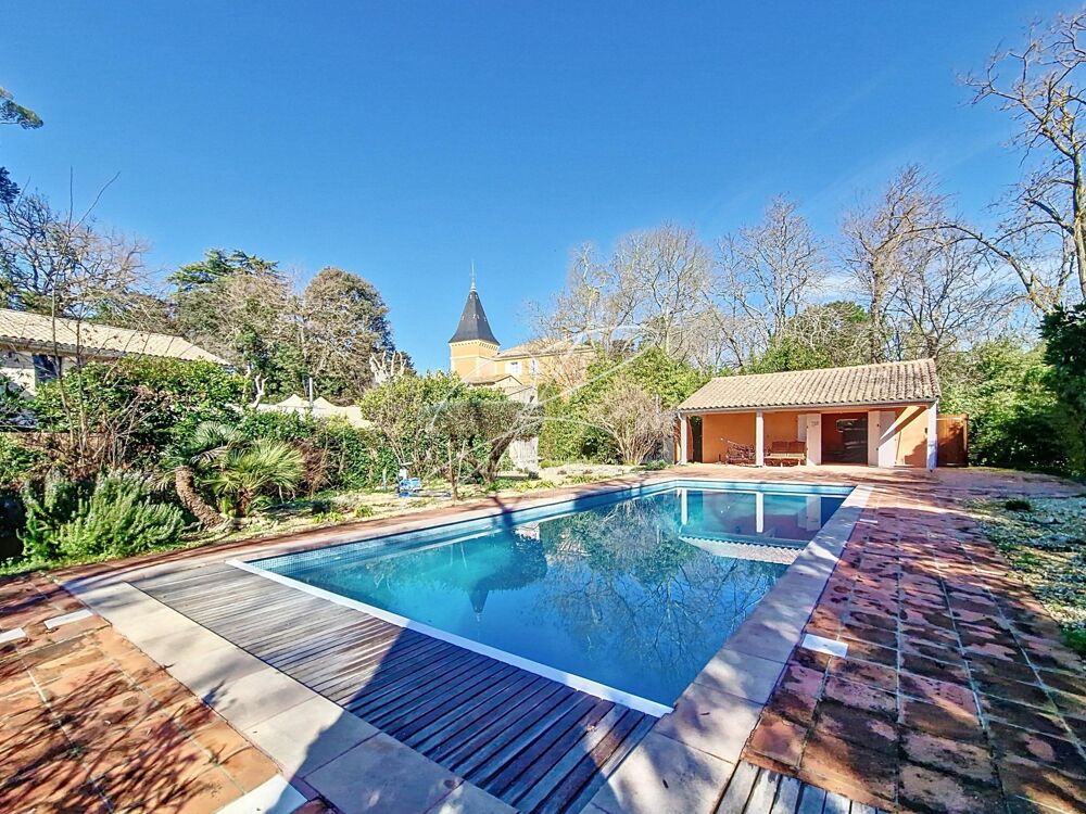 à vendre  Propriété/château Pézenas (34120)