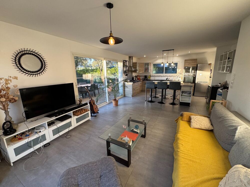 Villa provençale contemporaine avec piscine/jardin
