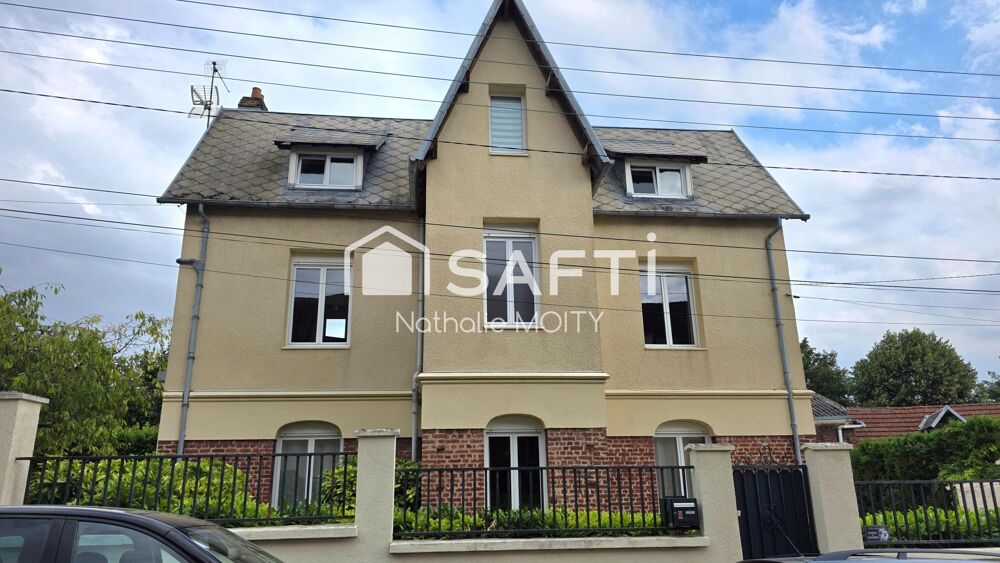Maison de caractère T8 individuelle de 230m², DPE C, avec jardin, garage et dépendance