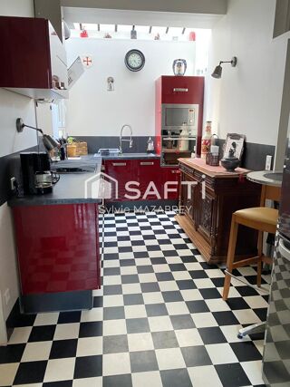  Maison à vendre 11 pièces 190 m²