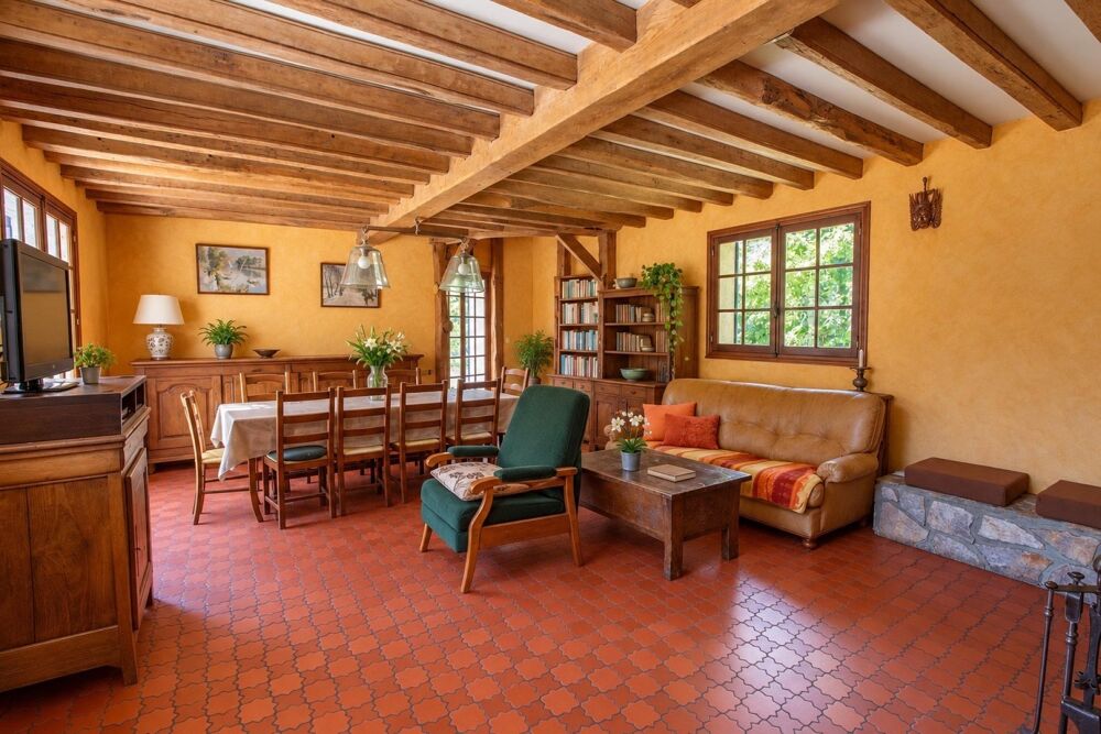 Vente Maison Chaumière de charme de 150 m² sur un terrain de 1 430 m² Le mesnil-saint-denis