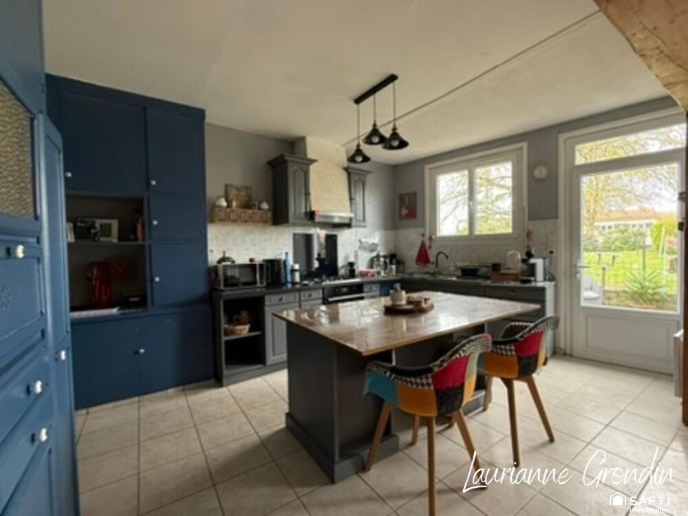 Vente Maison Maison à fort potentiel – volumes, charme et multiples possibilités Fontenet