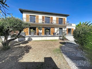 Maison 6 pièces 220 m² · à Cugnaux · 220 m² · 569 000 €
