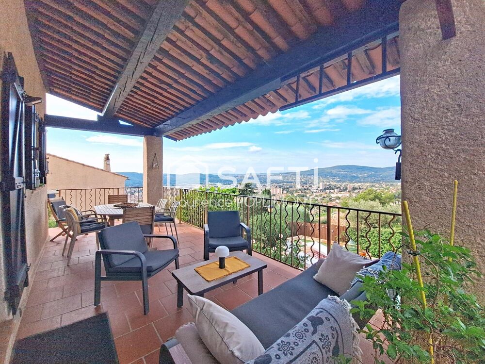 Vente Maison Maison provençale de 5 pièces avec piscine et terrasse vue panoramique à 180° Draguignan