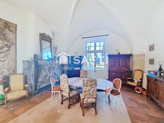  Propri�t�/ch�teau � vendre 15 + pi�ces 1200 m�