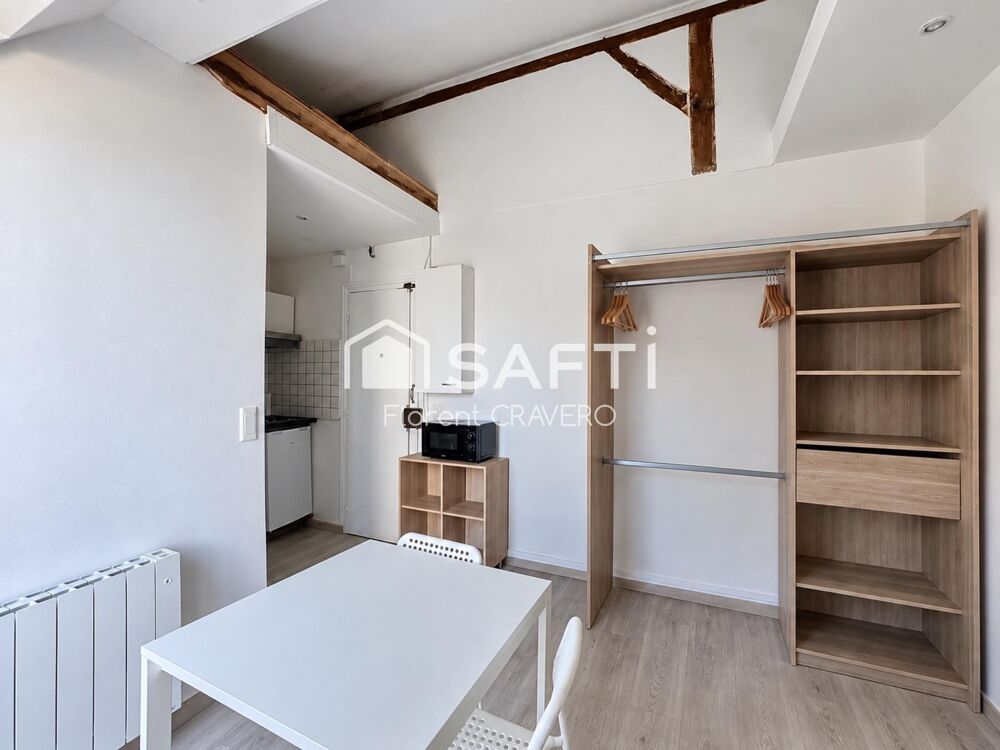Vente Appartement La Chapelle / Marx Dormoy – Dernier étage avec balcon et fort potentiel Paris 18