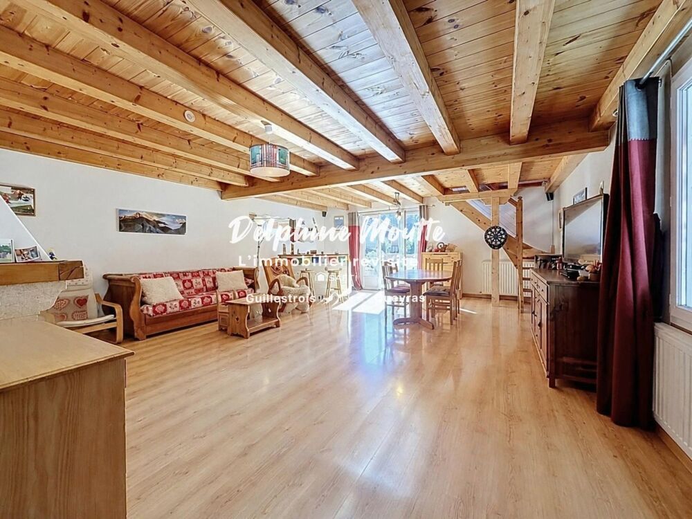 Vente Maison ARVIEUX- maison récente- 4 chambres - rapport locatif Arvieux