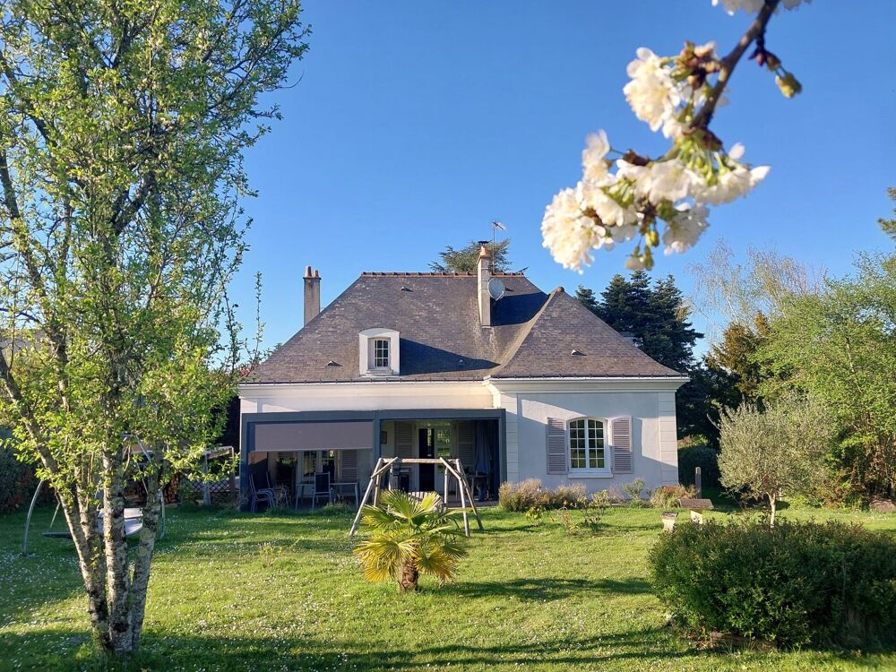 Belle villa idéalement située en centre de LOCHES