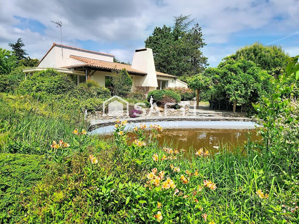 Vente Maison Une vie de plain-pied au calme et au cœur d'un  parc arboré de 7813 m2 Beaupreau-en-mauges