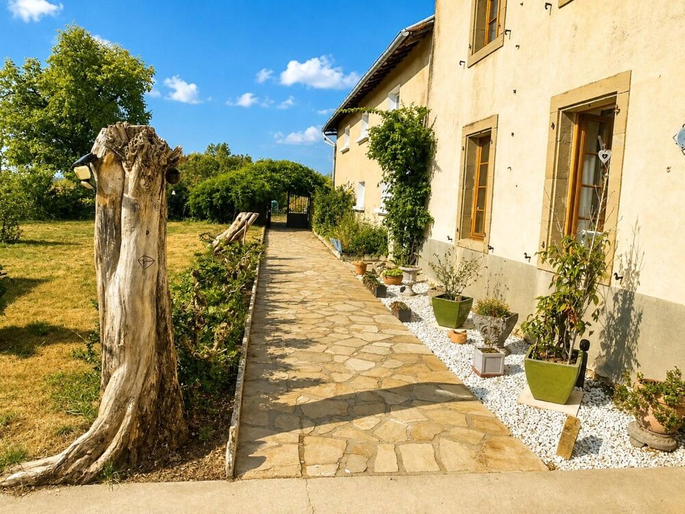 Maison 6 pièces de 245m²
