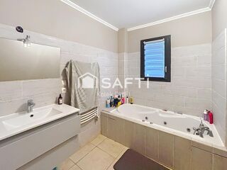  Maison � vendre 6 pi�ces 145 m�