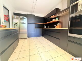 Maison à vendre 8 pièces 219 m²