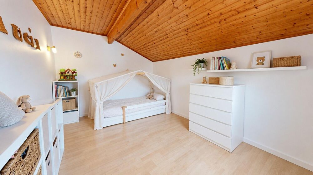Vente Appartement Très bien situé, au calme et proche du centre appartement T3 duplex Saint-georges-d'esperanche