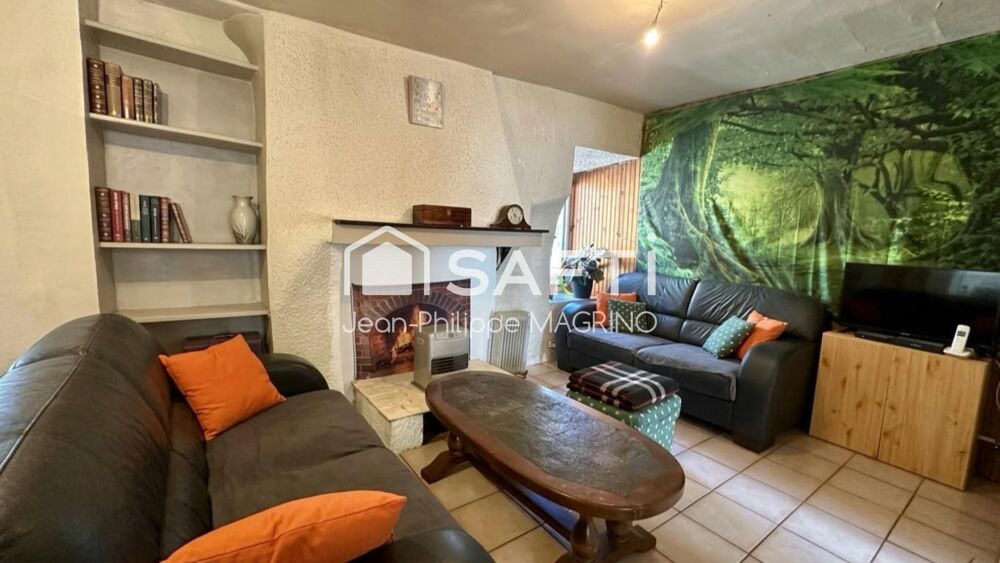 Vente Maison Maison en pierre – 2 chambres, bureau et grenier aménageable Leran