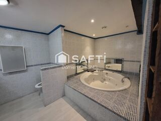  Maison à vendre 15 + pièces 295 m²