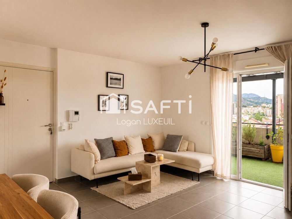 Appartement T4 récent de 84 m² - La Capelette