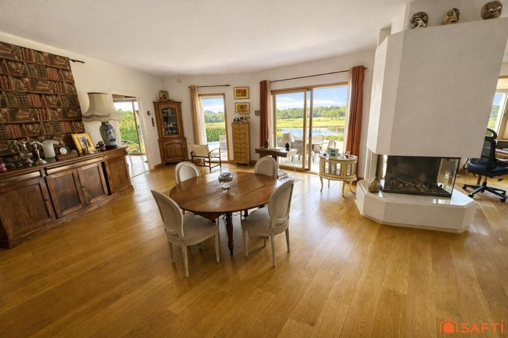 Vente Maison Villa aux volumes généreux  avec vue à 180 degrés sur le golf La baule-escoublac