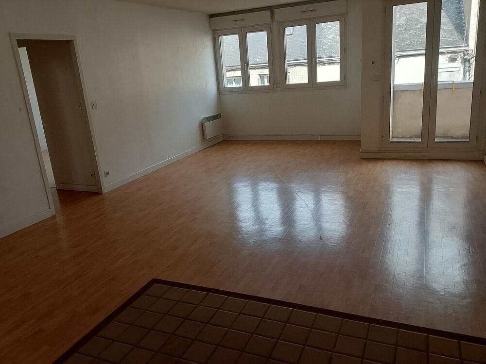Bel appartement situé en plein centre ville ,à saisir d'urgence