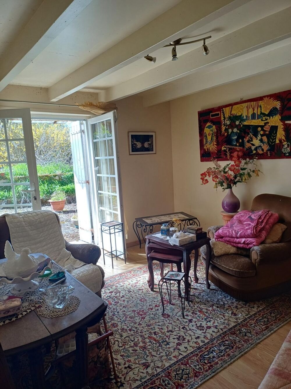 Vente Maison Maison de Village idéale grande Famille Montboyer