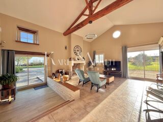  Maison � vendre 7 pi�ces 216 m�