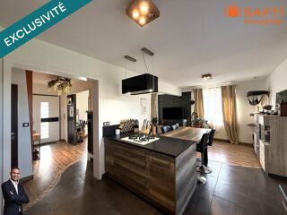  Maison  vendre 7 pices 200 m