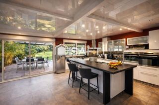  Maison � vendre 6 pi�ces 140 m�