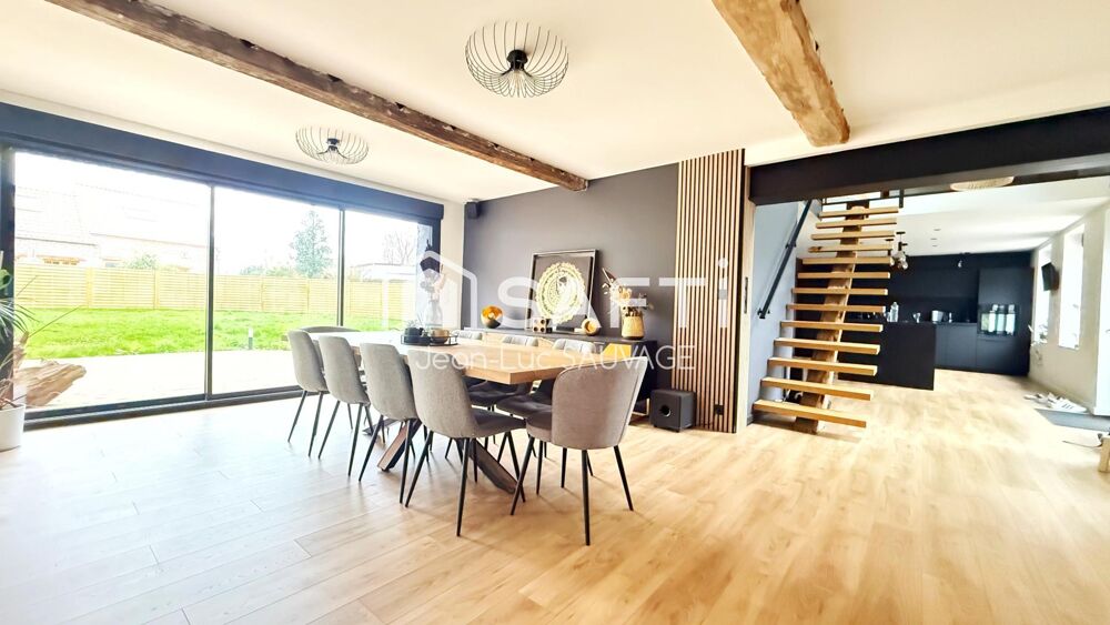 Longère de 180 m2 rénovée avec élégance