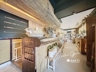  Immeuble � vendre 1329 m�