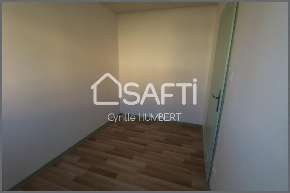 Location Appartement 54m² AU RDC. PAS UNE CAGE À POULES AU 4ÈME SANS ASCENSEUR Le russey