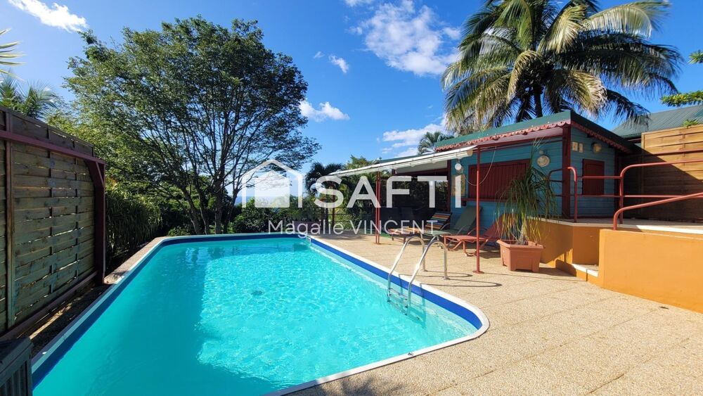 à vendre  Maison Bouillante (97125)