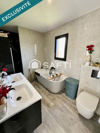  Maison � vendre 5 pi�ces 162 m�