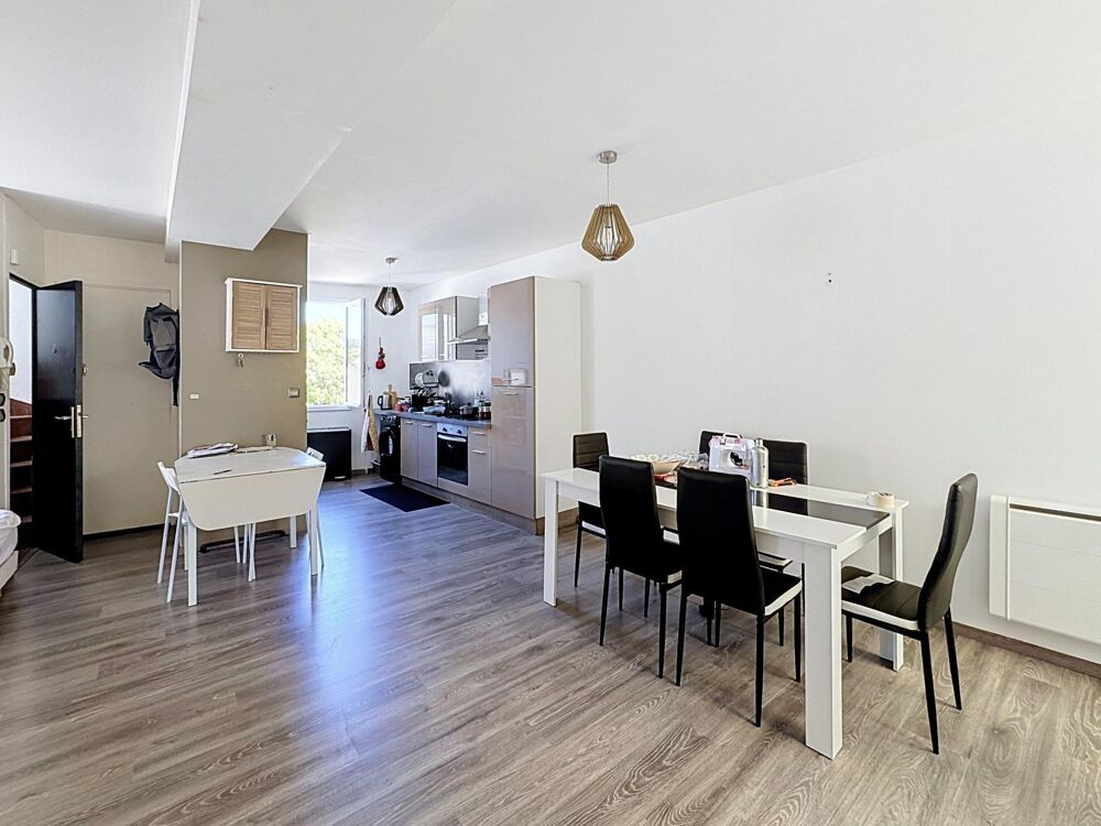 IMMEUBLE DE RAPPORT  3 LOGEMENTS LOUÉS  CENTRE-VILLE DE SABLÉ-SUR-SARTHE