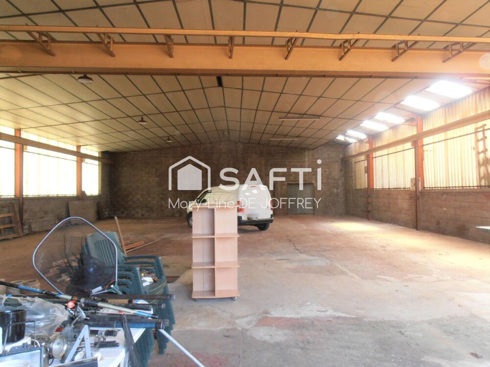 Vente Maison Maison et hangar de 360 m2 Montpont-en-bresse