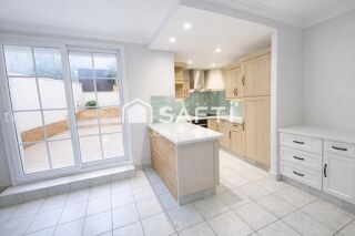  Maison à vendre 8 pièces 202 m²
