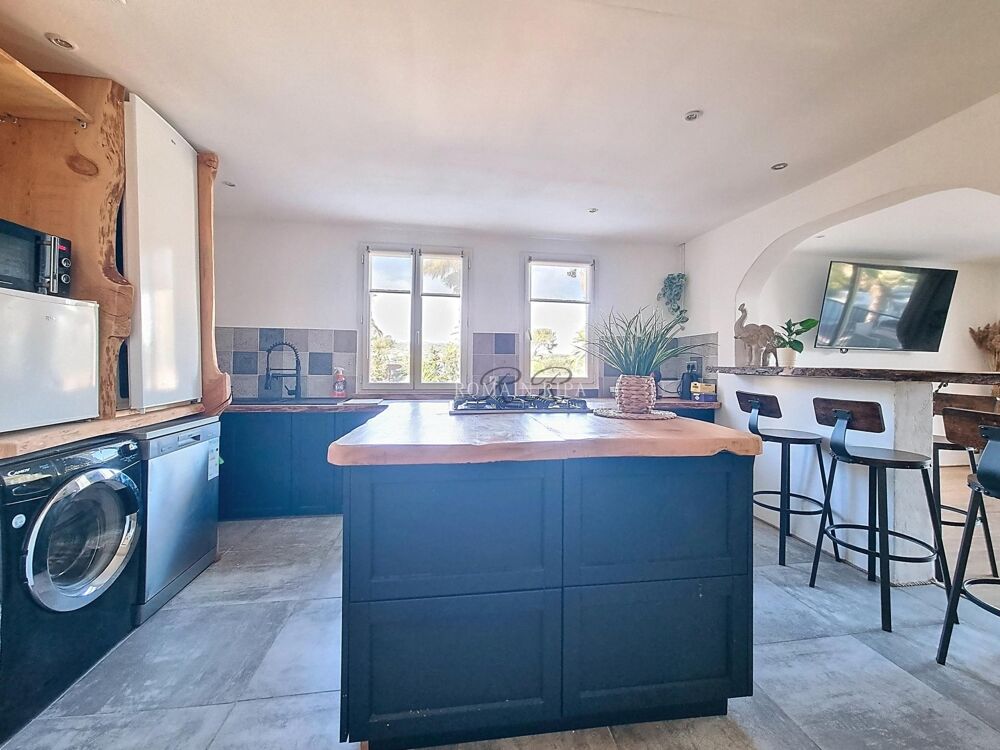 Vente Appartement T4 à 100 metre de la plage, vue mer Frejus