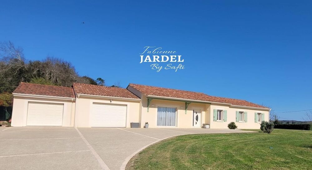 Villa récente de 153 m² de plain pied avec piscine